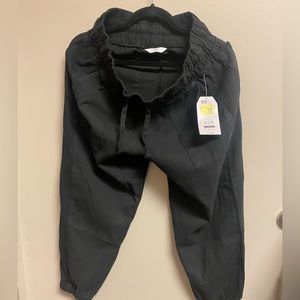 Capri Joggers sz M Tru and Time NWT